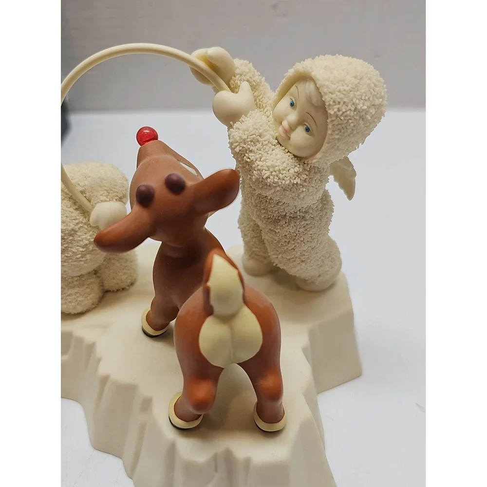 2000 Dept 56 Snowbabies Rudolph Gets Ready Figurine #56.69906